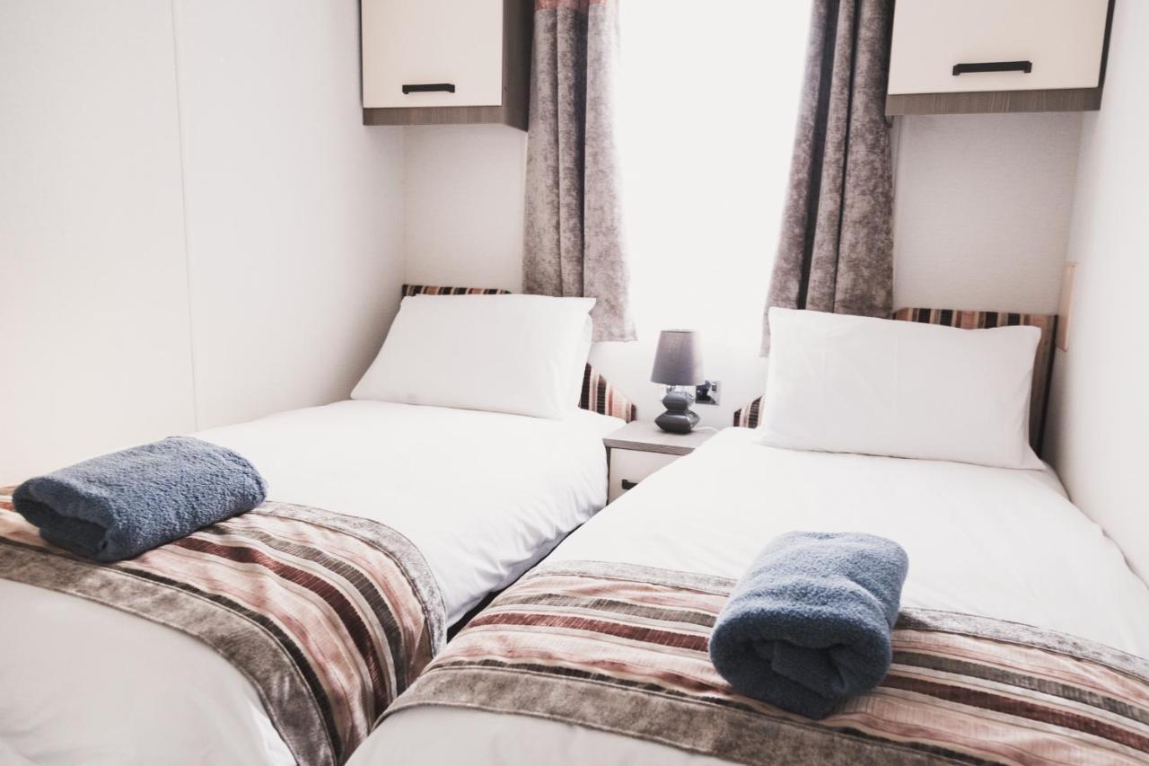 Atlas Ovation Lodge 오치터라더 외부 사진